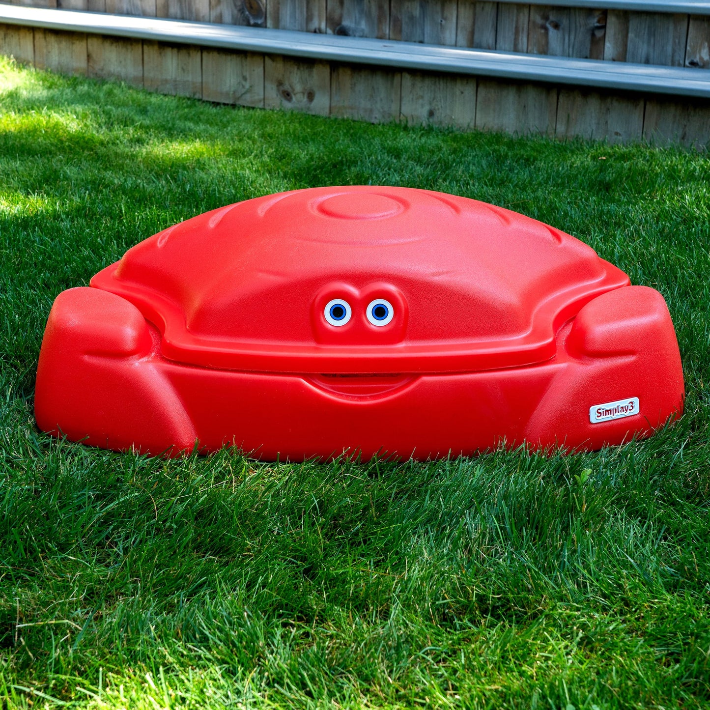 Coastal Crab Red Outdoor Sandbox with Cover for Kids