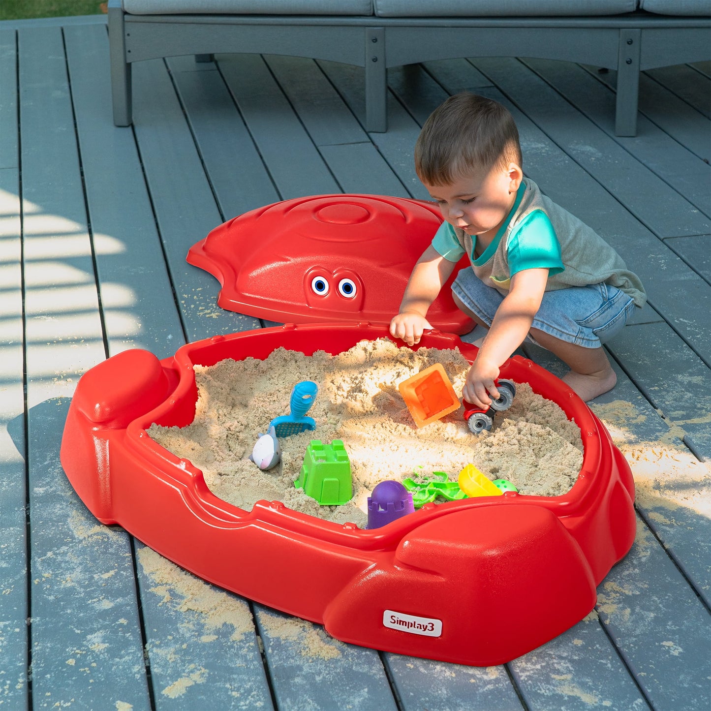 Coastal Crab Red Outdoor Sandbox with Cover for Kids